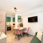 Urban Bloom Oasis - Mini Zen Maison