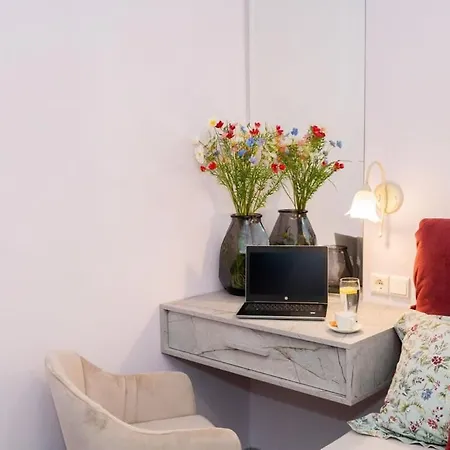 Appartement Urban Bloom Oasis - Mini Zen Maison Akovítika